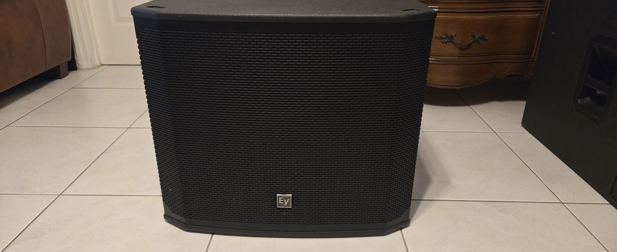 Live Sound Equipment 