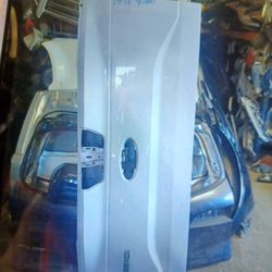 2,0,1,5 - 2017  Ford F-150 Lift Gate