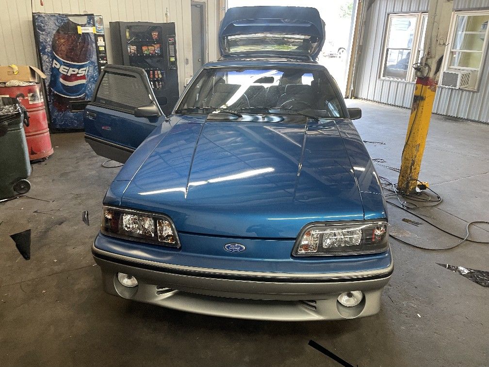 1990 Ford Mustang