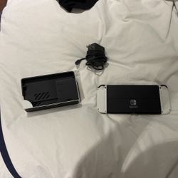 Nintendo Switch OLED (No Trade)