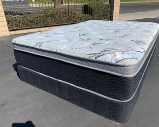 Queen Orthopedic Bamboo Pillow Top!!