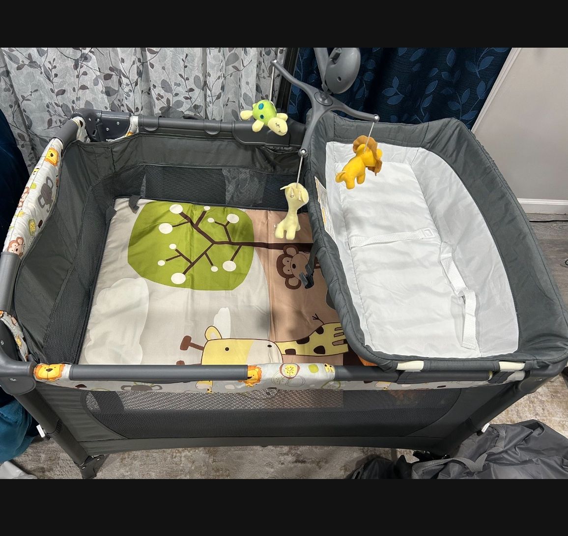 Baby crib for sale