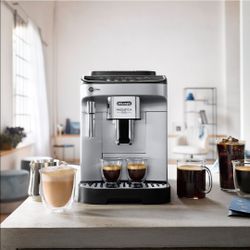 De’Longhi Magnifica Evo Espresso Machine