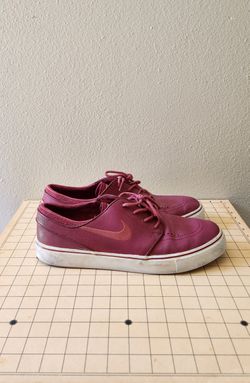 Men Size 10.5 - Nike Zoom SB Stefan Janoski Red Wine