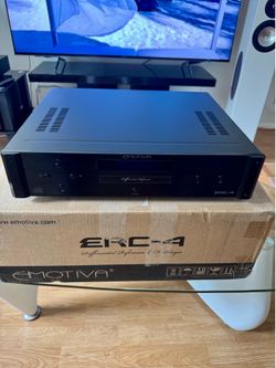 Emotiva ERC-4 Differential Reference CD Player/transport with Accessories in like new condition