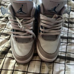 Jordan 4s 