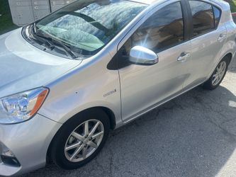 2014 Toyota Prius C