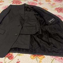 Men’s Black Suit