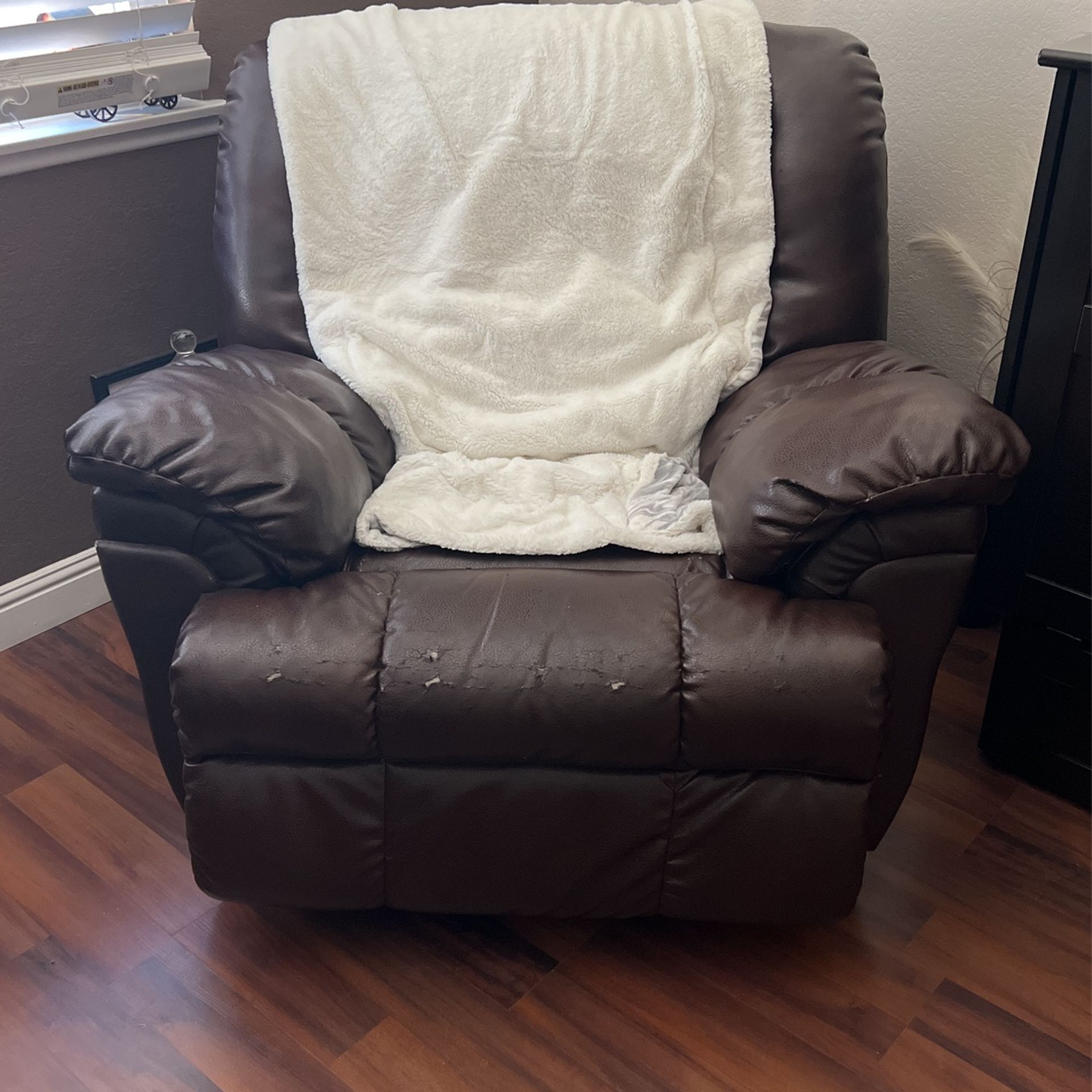 Ashleys Chocolate Recliner