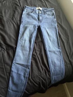 Hollister Jean Size 2