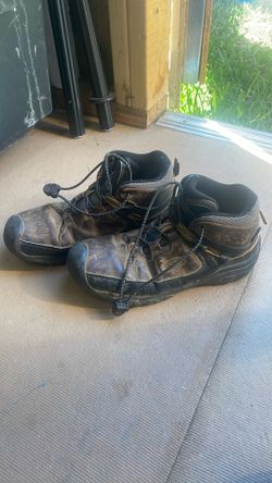 Keen Boots Size 4 Boys