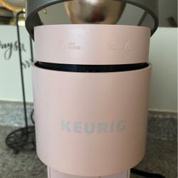 Pink MINI KEURIG