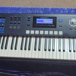 Kurzweil PC3 Le8 Digital Workstation Keyboard . For Sale  Or Exchange For a Yamaha Keyboard 