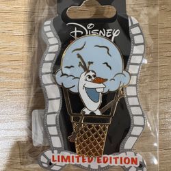 Disney Olaf Pin 