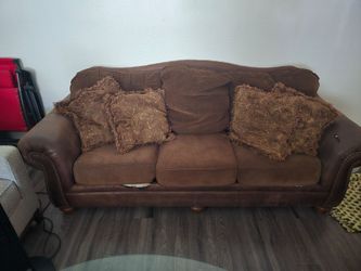 Sofa & love seat set