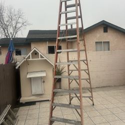 escalera de 12 pies de fibra de vidrio perfectas condiciones muy barata