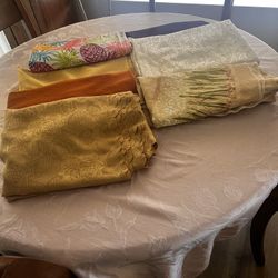 Table Cloths Round 7 Of Them 5.00 Takes All