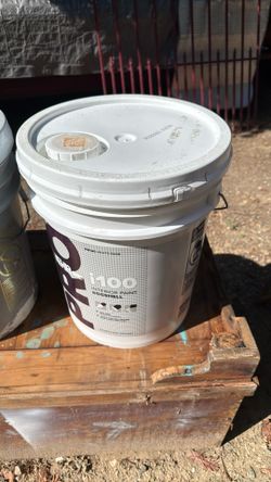 5 Gallon NEW White Bear Brand Interior Eggshell Paint Unopened