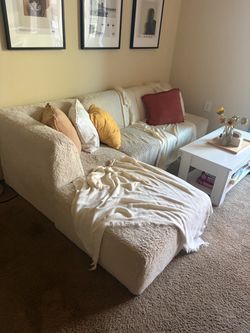 Couch / Sofa