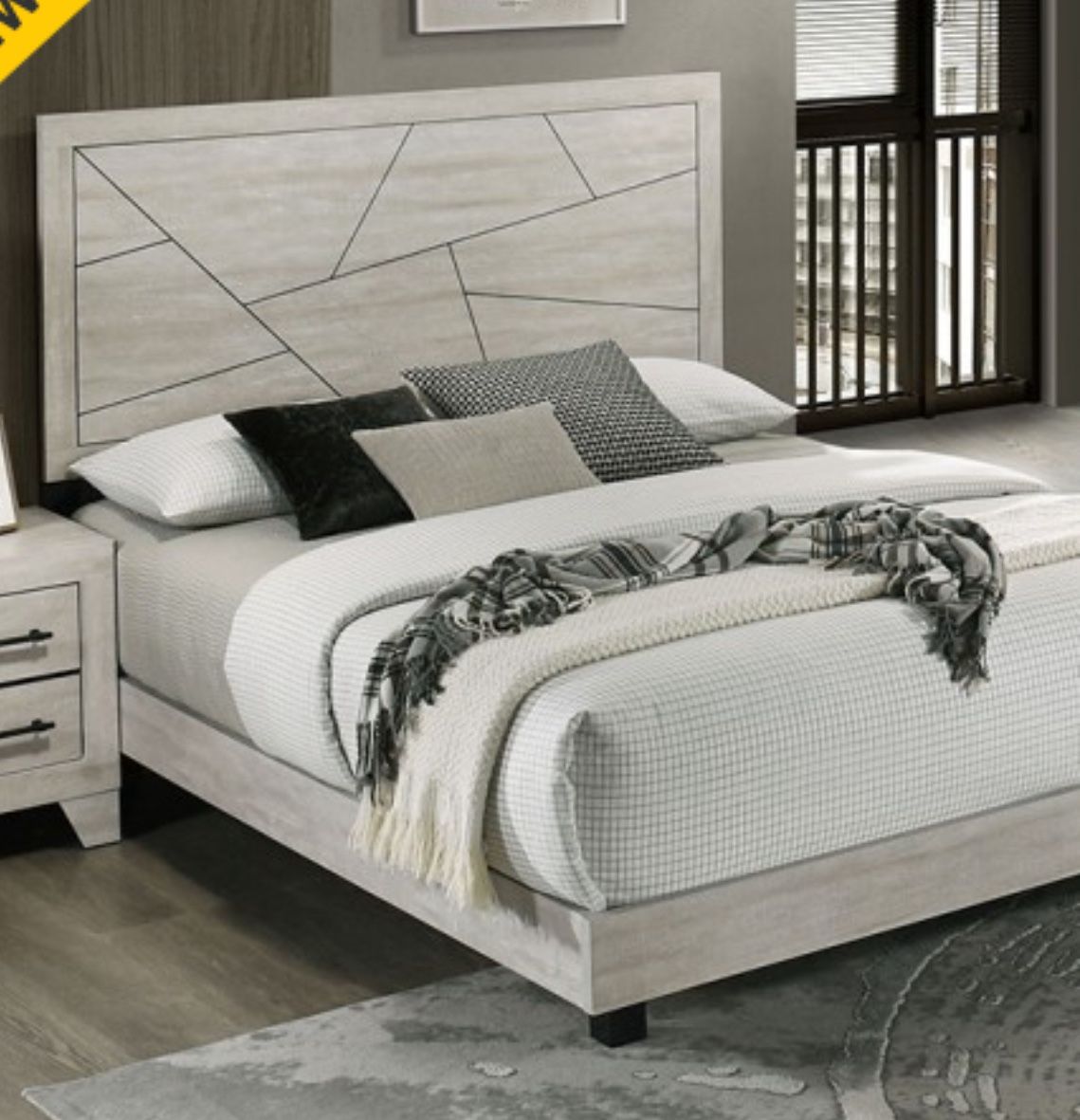 5 PC QUEEN BEDROOM SET W/boxspring &mattress