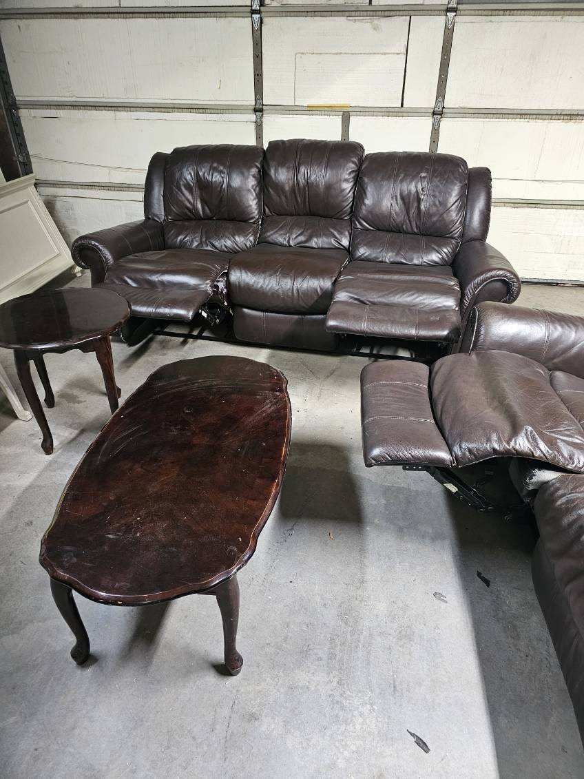 Sofas And Coffee Tables