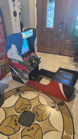 Arcade1Up OutRun Sit-Down Racing Arcade – Adjustable Seat – Excellent Condition
