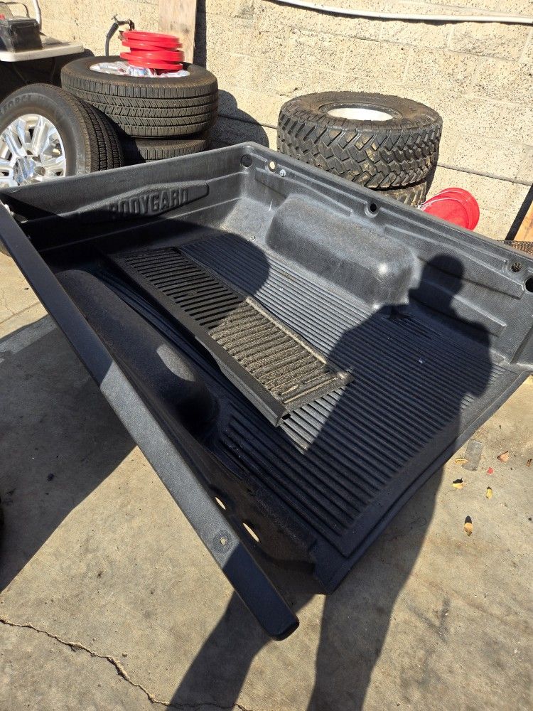 Nissan Hardbody Bed Cover.