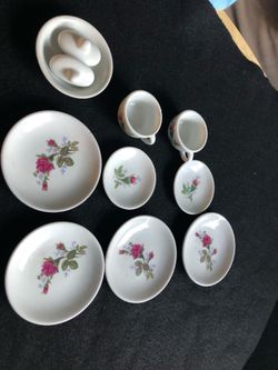 Vintage tea cups for kids