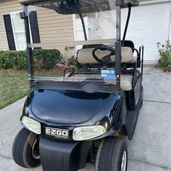 EZ-GO RXV Golf Cart