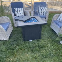 Brand New Patio Set