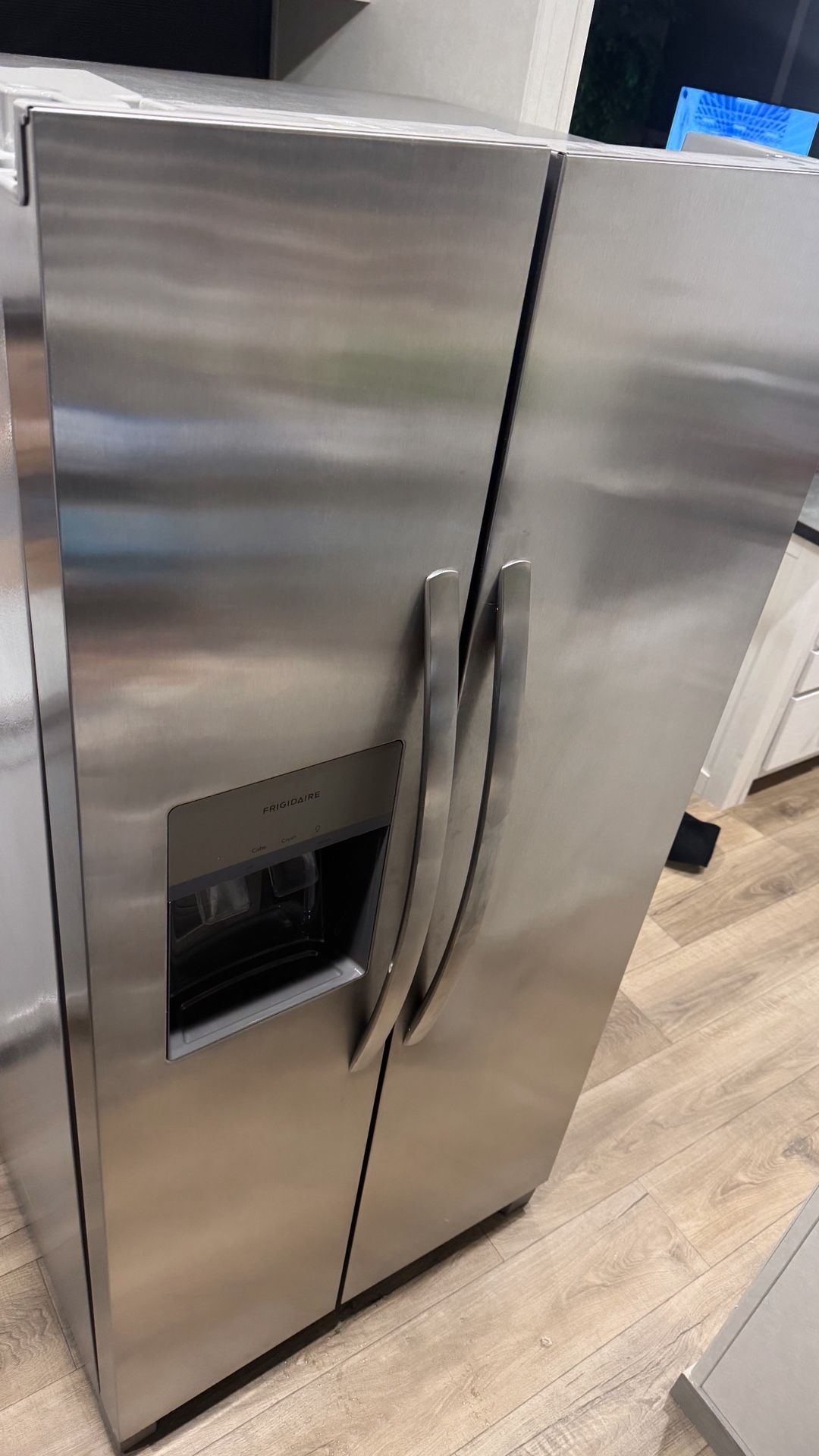 Frigidaire Refrigerator