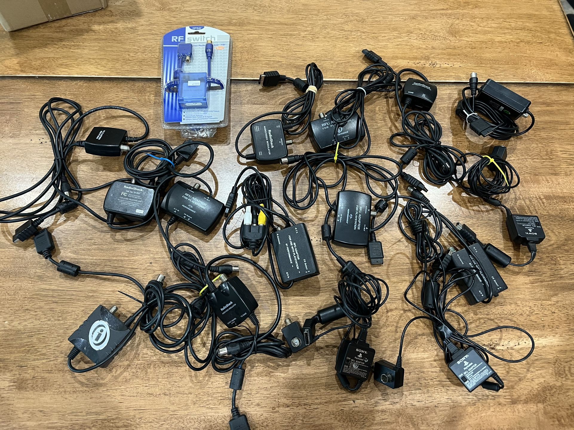 Lot Of 16 Sony PlayStation 1 2 PS1 PS2 RF Adapter TV RFU Coax Switch