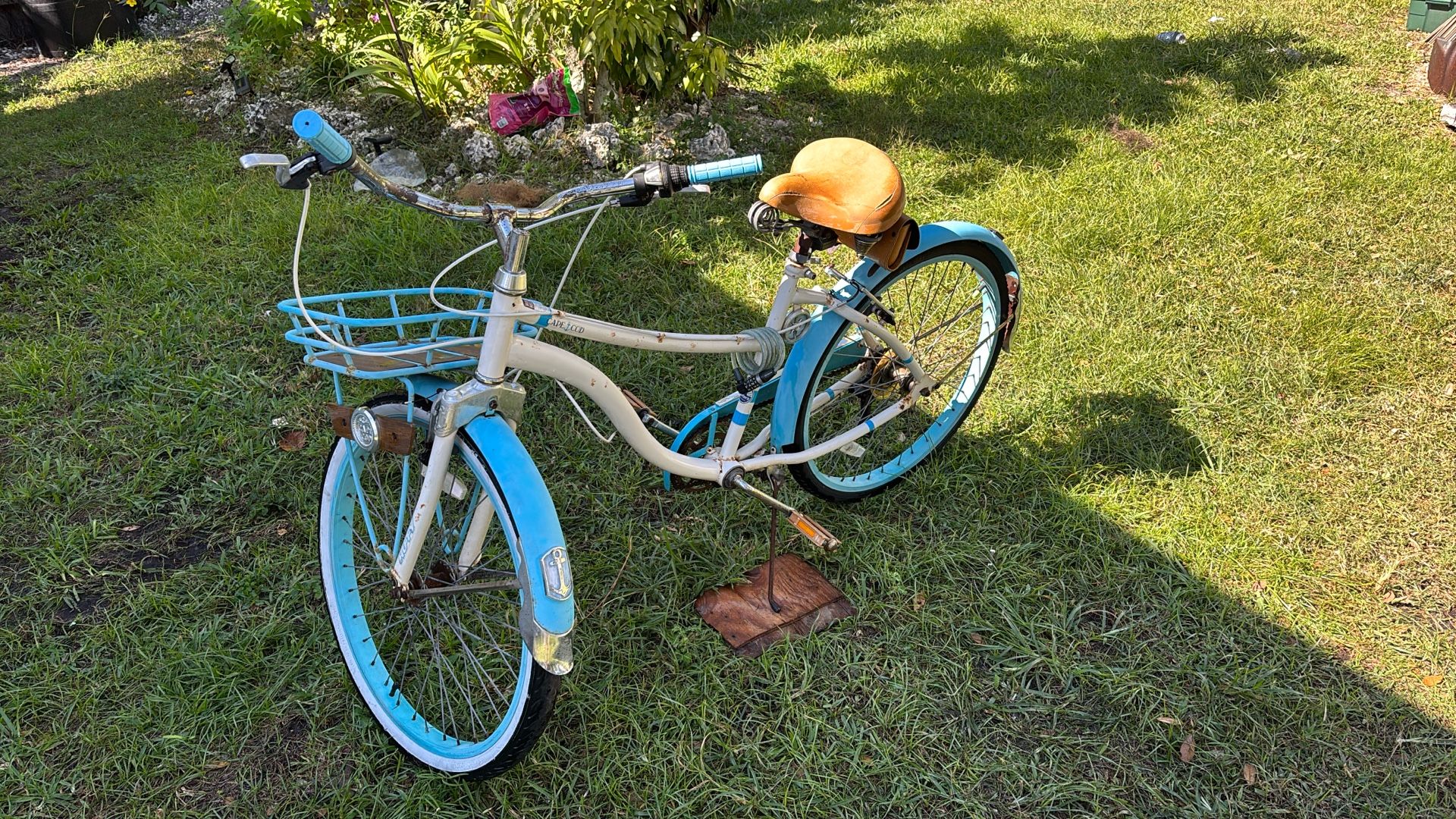 HUFFY, CAPE COD 26” BEACH CRUISER COLLECTERS