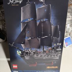 Lego Pirates Of The Caribbean Captain Jack Sparrow's Pirate Ship 10365 NO MINIFIGURES