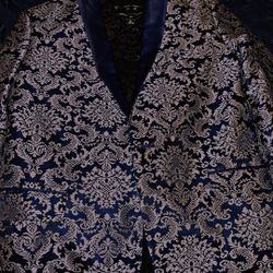 Non Tailored Suite Navy Blue With Everything ‼️