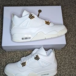 Air Jordan 4 White Gold Sizes 7m,8.5m,9m,9.5m,10m And 10.5m Available 