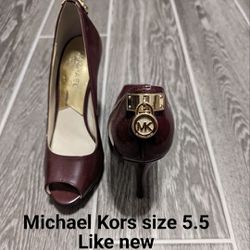 Michael Kors York Patent Peep Toe Heels Sz 5.5