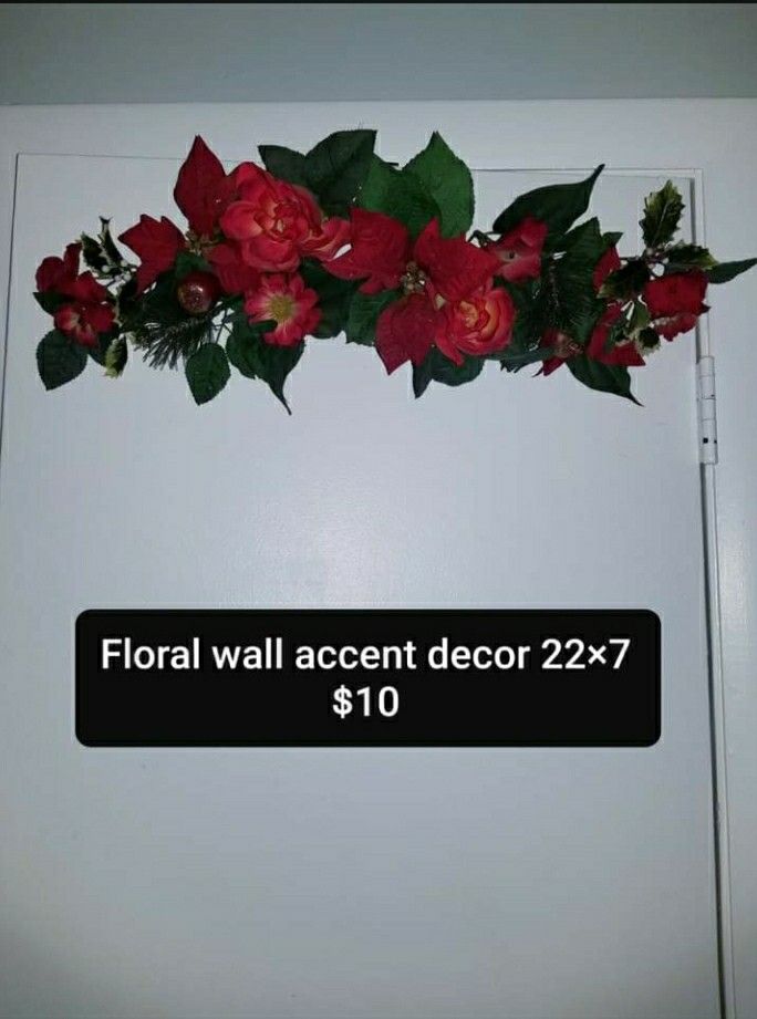 Floral accent decor