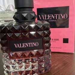 Valentino Donna Born In Roma Intense Perfume