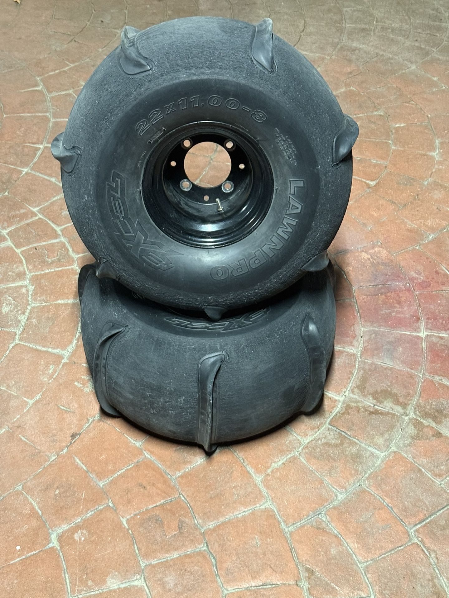 Yamaha Paddle Tires – LAWNPRO XSEL