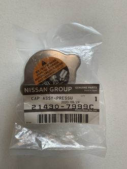 OEM 350z/G35 Radiator Cap