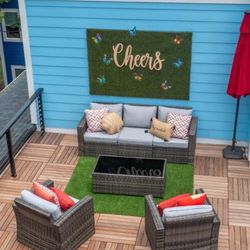 4 Piece Patio Set + Umbrella 