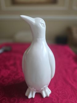 VTG White/Ivory Glossy Ceramic Penguin Figurine 12" Tall