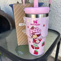 Strawberry Shortcake 20 oz Tumbler NEW