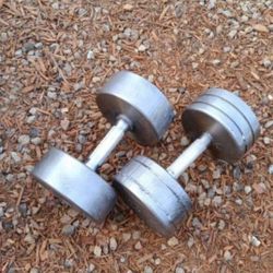 2x75lb Dumbbells 