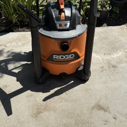 Wet & Dry Vacuum 16 Gallon 