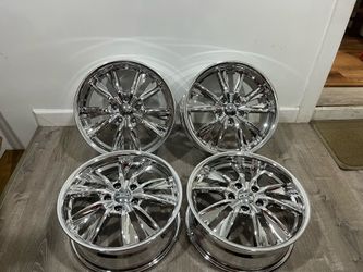 RTX TWIST CHROME RIMS 17x7