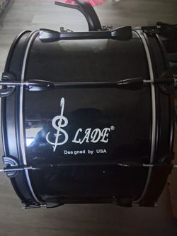 Slade Marching bassdrum with mallets and harness