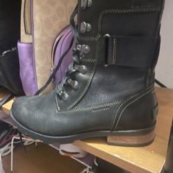 Women’s Sorel Boots Size 7