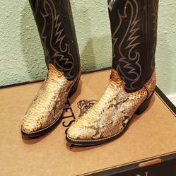 SNAKE  SKIN COWBOY BOOTS